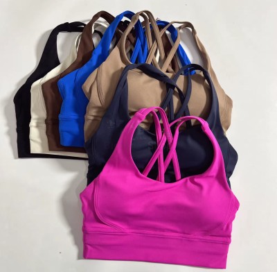 Топ спортивный StrongHold - купить в Ценовце